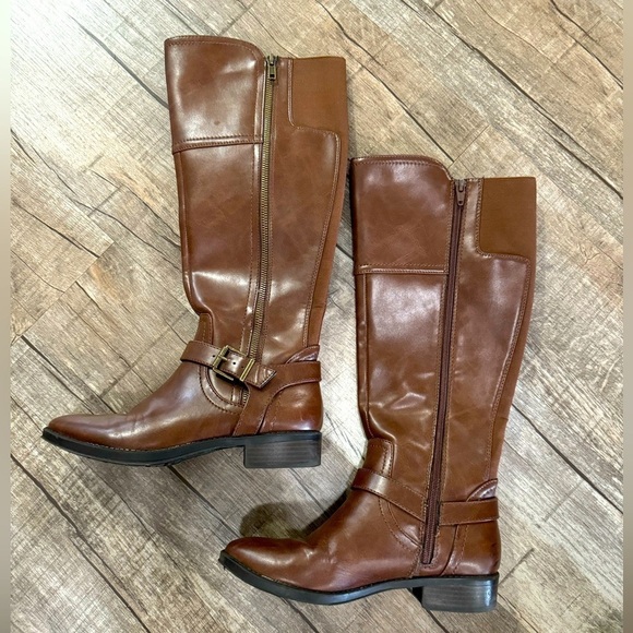 Women's Brown Riding Boot - Picture 7 of 10
